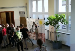  (photo)