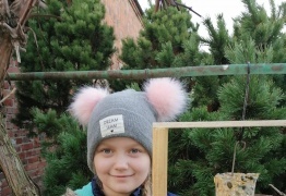  (photo)