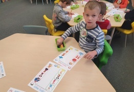 8 (photo)