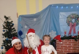  (photo)