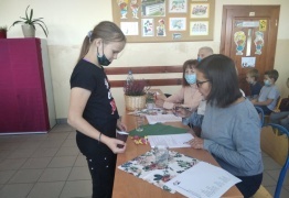  (photo)