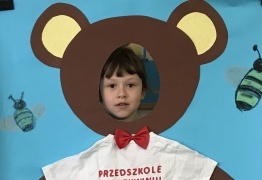  (photo)