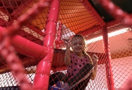  (photo)