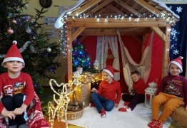  (photo)