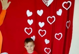  (photo)