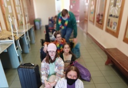  (photo)