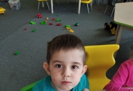  (photo)