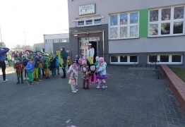  (photo)