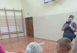  (photo)