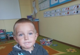  (photo)