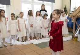  (photo)
