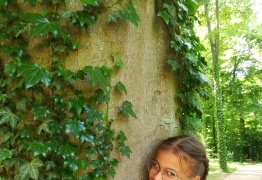  (photo)