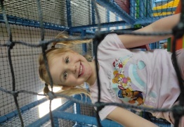  (photo)