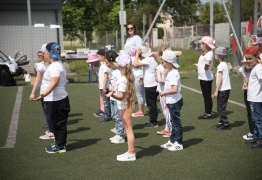  (photo)