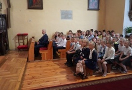  (photo)