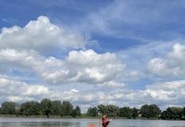  (photo)