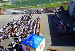  (photo)