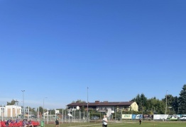 (photo)