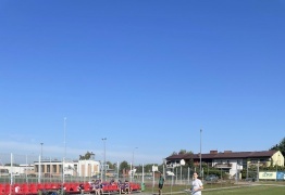  (photo)