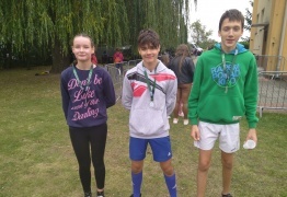  (photo)