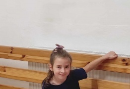  (photo)