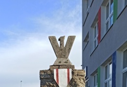  (photo)
