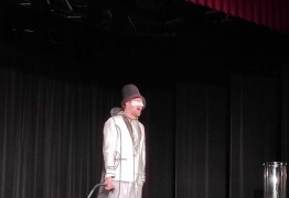  (photo)