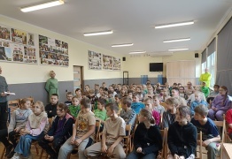  (photo)