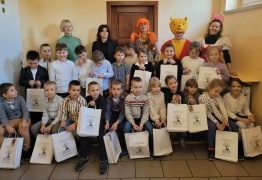  (photo)