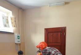  (photo)