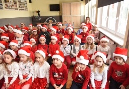  (photo)