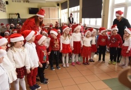  (photo)