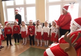  (photo)