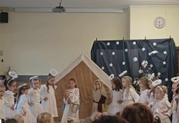  (photo)