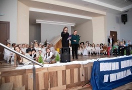  (photo)