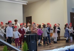  (photo)