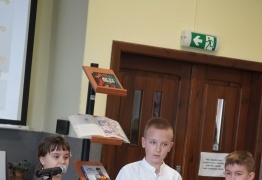  (photo)