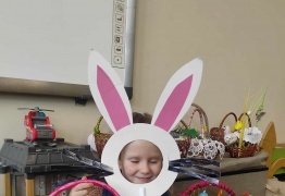  (photo)