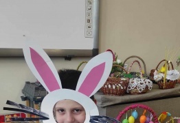  (photo)