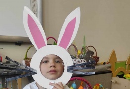  (photo)