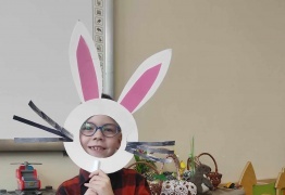  (photo)