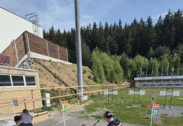  (photo)