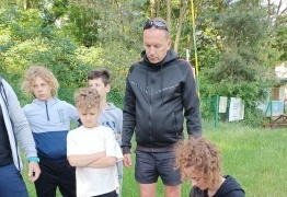  (photo)