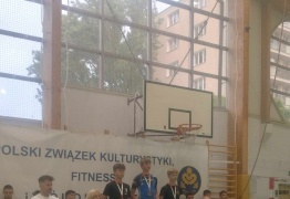  (photo)
