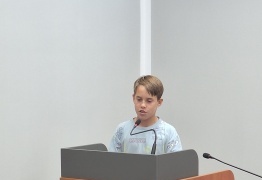  (photo)