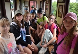  (photo)