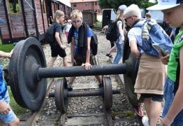  (photo)