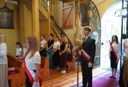  (photo)