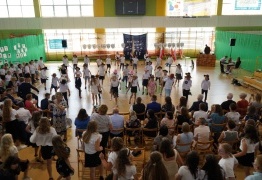  (photo)
