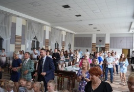  (photo)